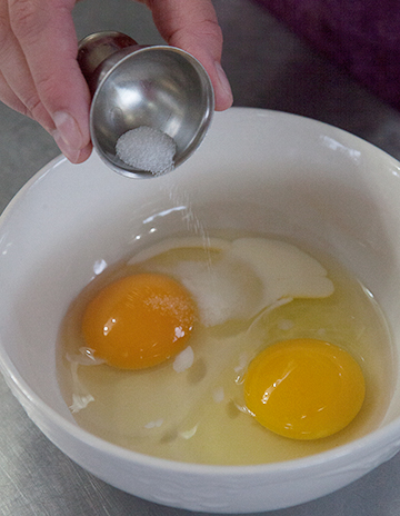 growing_jane-ham_egg-0754