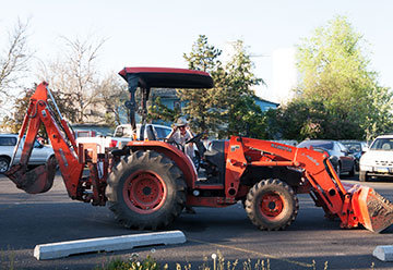 town_tractor-5581