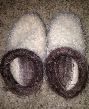 Slippers(1)