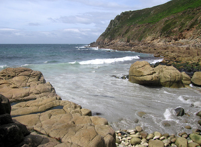 800px-Cot_Valley_Beach