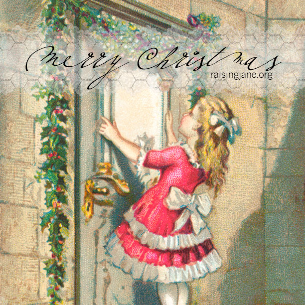 christmas_girl_holly_door